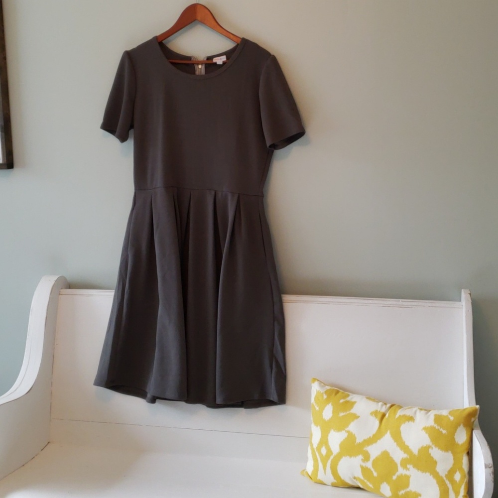 Lularoe Amelia
